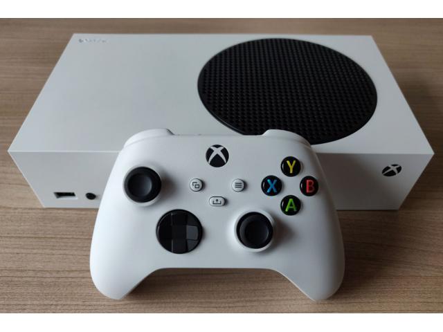 İstanbul Xbox  One Series Oyun Konsolu Alan Yerler